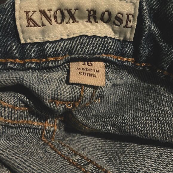Knox Rose Jeans Light Wash Blue Denim Embroidered Pants Distressed Women's Sz 16 - Picture 8 of 9